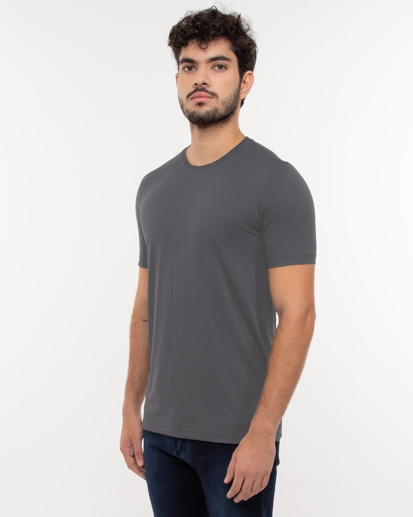 Camiseta masc DRY POLIAMIDA Cinza Chumbo