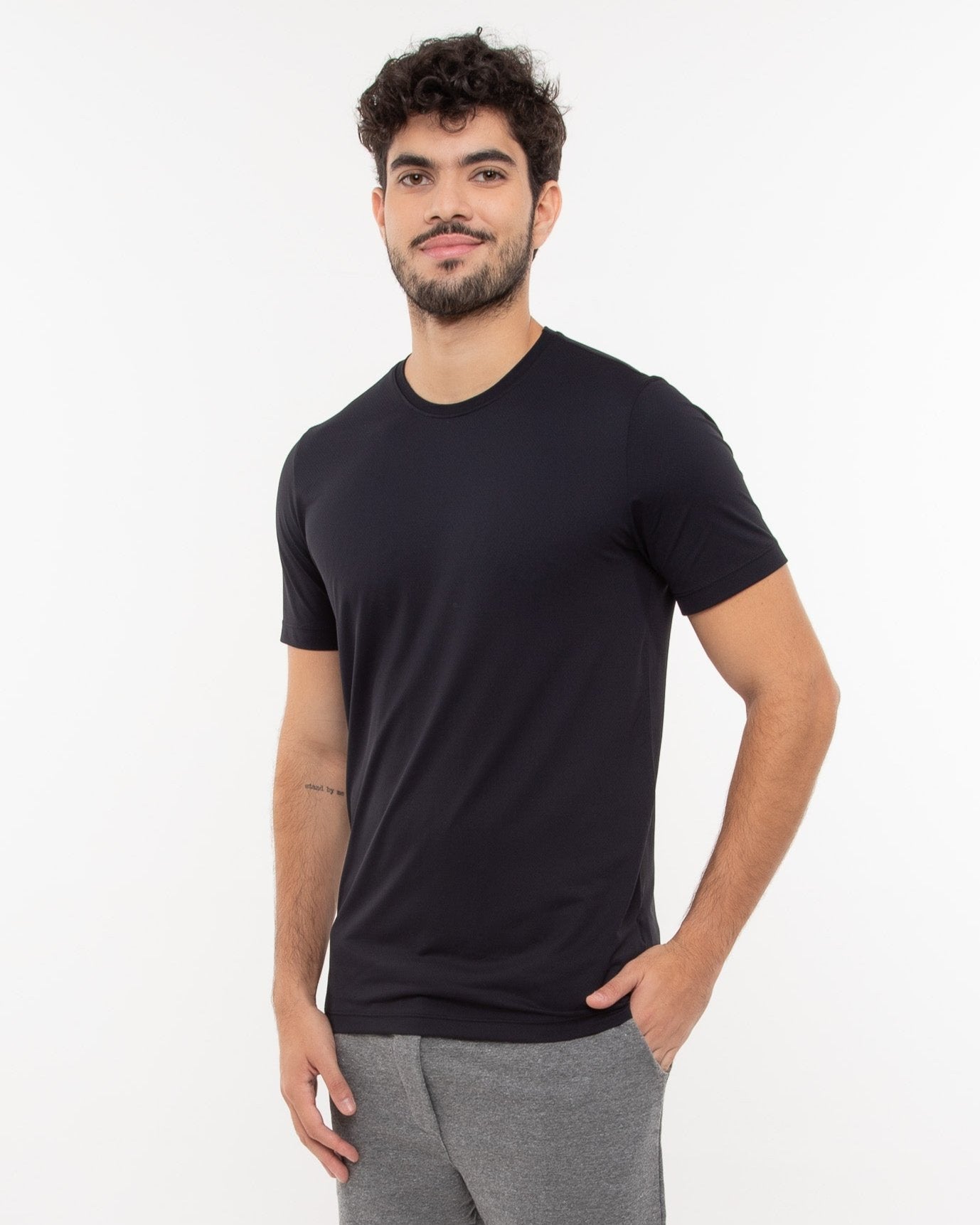 Camiseta masc DRY POLIAMIDA preta